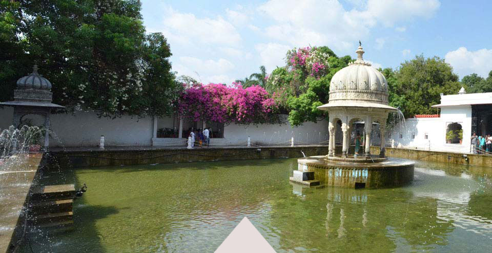 Saheliyon Ki Bari